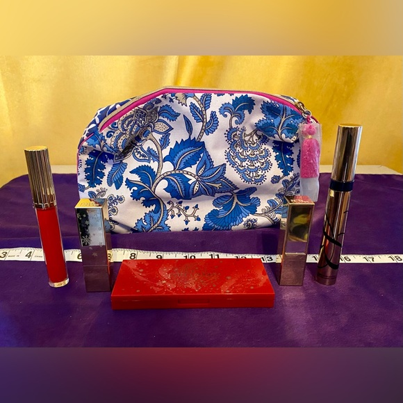 NWT Estee Lauder Lipstick Eyeshadow Palette & Sumptuous Extreme Mascara Set 😍😍🔥😍 - Picture 3 of 7